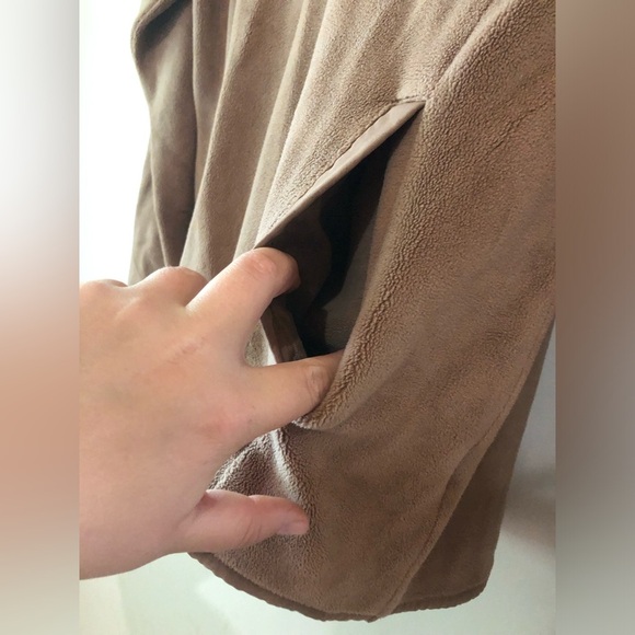 32 Degree | Brown Fuzzy Sweater - Picture 3 of 6